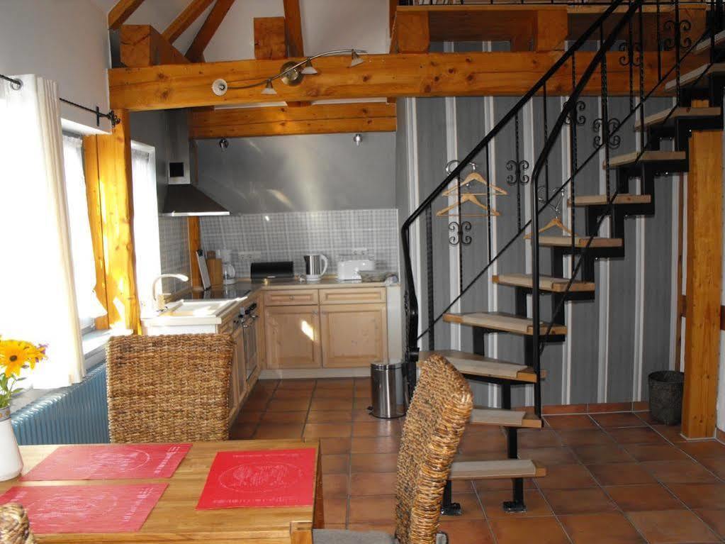 Pension Zum Brauhaus Щралзунд Екстериор снимка